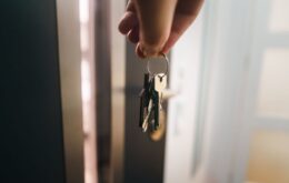Ingatlan elbirtoklás: 15 év után szerezhet tulajdonjogot – szakértői útmutató